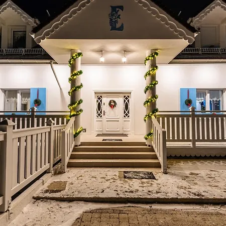 Apartment Fiona1 Centrum700m Parking Bezplatny Monitorowany Salon Tv Sypialnia Tv Kuchnia Lazienka Rekuperacja Karpacz