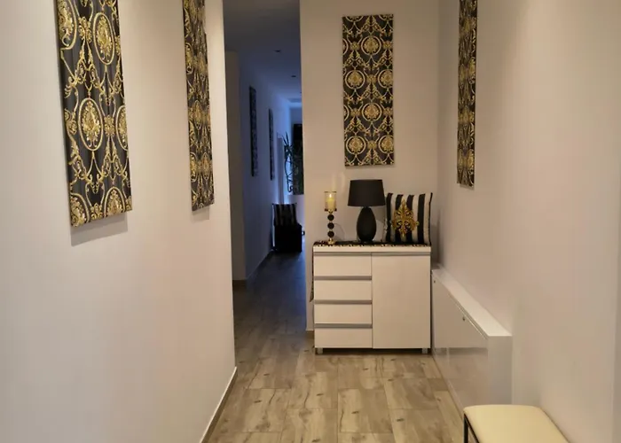 Apartament Fiona1 Centrum700m Parking Bezpłatny Monitorowany Salon Tv Sypialnia Tv Kuchnia łazienka Rekuperacja Karpacz