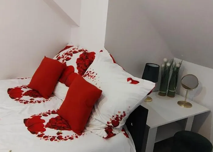 Fiona1 Centrum700m Parking Bezpłatny Monitorowany Salon Tv Sypialnia Tv Kuchnia łazienka Rekuperacja