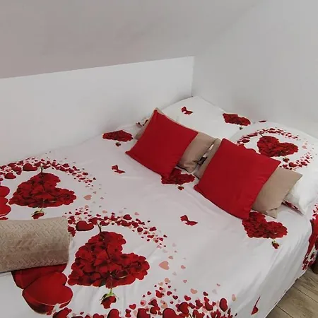 Fiona1 Centrum700m Parking Bezpłatny Monitorowany Salon Tv Sypialnia Tv Kuchnia łazienka Rekuperacja