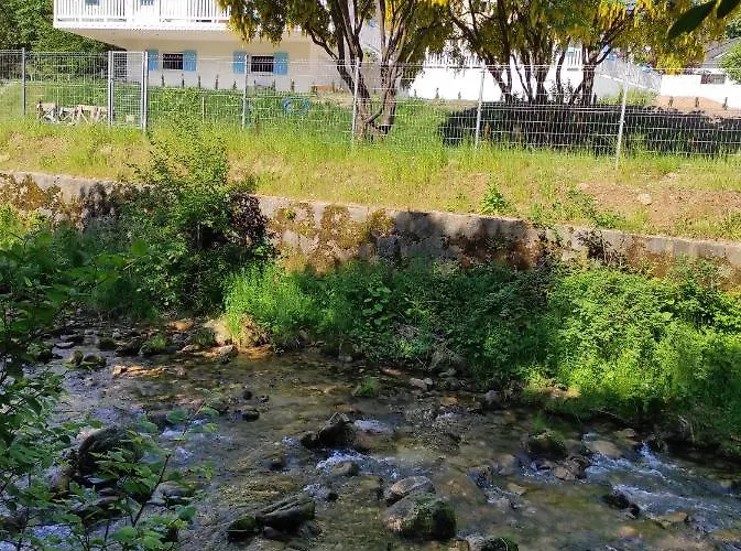 Fiona1 Centrum700m Parking Bezplatny Monitorowany Salon Tv Sypialnia Tv Kuchnia Lazienka Rekuperacja كارباش