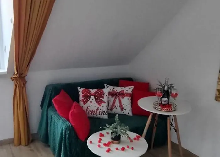 شقة Fiona1 Centrum700m Parking Bezplatny Monitorowany Salon Tv Sypialnia Tv Kuchnia Lazienka Rekuperacja