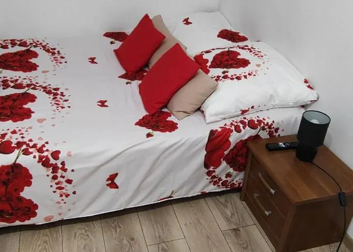 Fiona1 Centrum700m Parking Bezplatny Monitorowany Salon Tv Sypialnia Tv Kuchnia Lazienka Rekuperacja شقة *